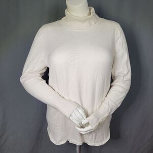Lane Bryant Creme Colored Turtleneck‎ Ribbed Faux Button Closure Sleeves